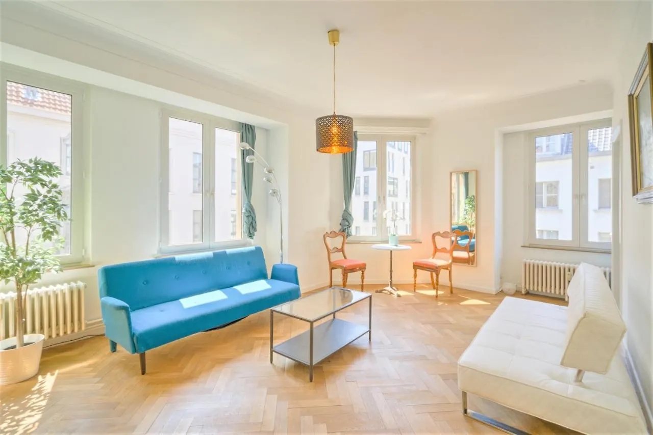 Cauliflower Lodge. Apartment In Heart Of Antwerpen