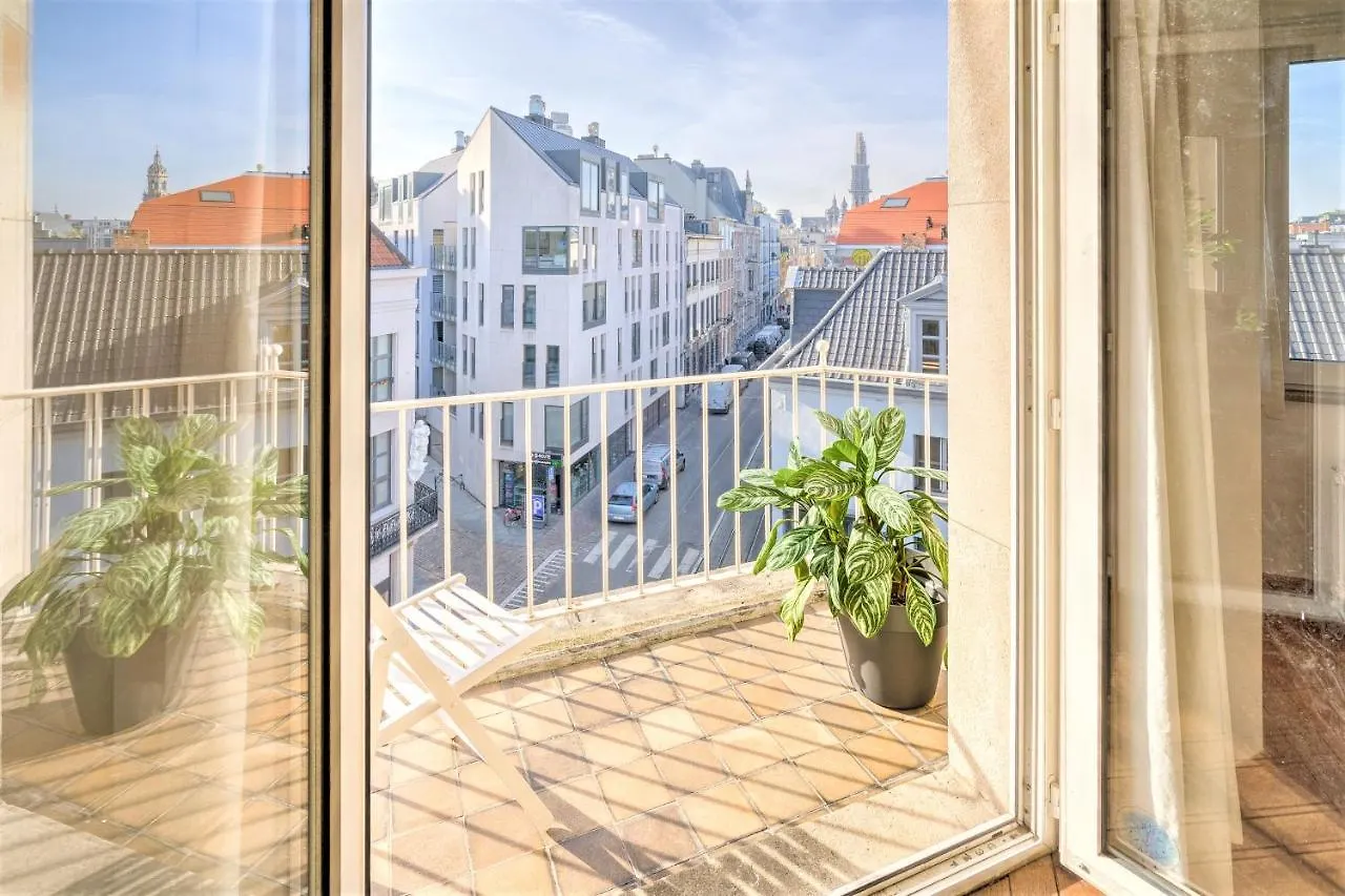 Cauliflower Lodge. Apartment In Heart Of Antwerpen 0*,  Belgium